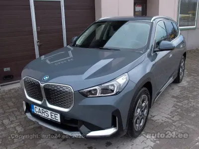 Używany BMW iX1 xLine 150 kW (204 KM) 2025 Szary SUV