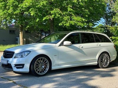 Gebraucht Mercedes C250 AMG 204 PS (150 kW) 2012 Weiß Kombi