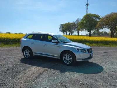 Usado Volvo XC60 Summum 215 HP (158 kW) 2013 Prateado SUV