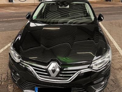 Schwarz Gebraucht 2016 Renault Mégane IV Bose Edition Limousine | 8.800 € (Fairer Preis)