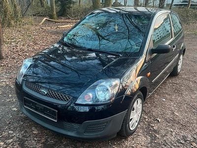 Gebraucht Ford Fiesta 60 PS (44 kW) 2006 Blau Kleinwagen