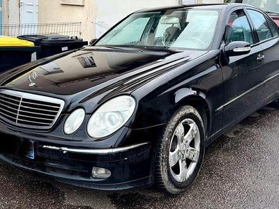 Mercedes E220