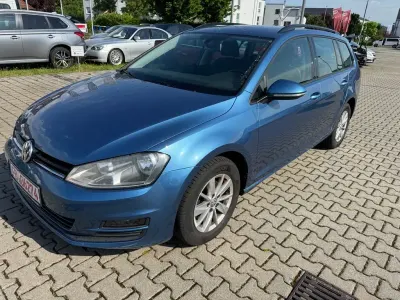Używany VW Golf VII Comfortline 122 KM (89 kW) 2014 Niebieski Kombi
