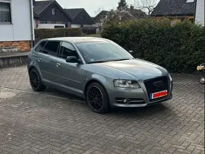 Używany Audi A3 125 KM (91 kW) 2010 Srebrny Hatchback