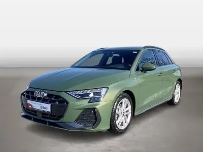 Gebraucht Audi A3 S-Line 116 PS (85 kW) 2025 Grün Limousine