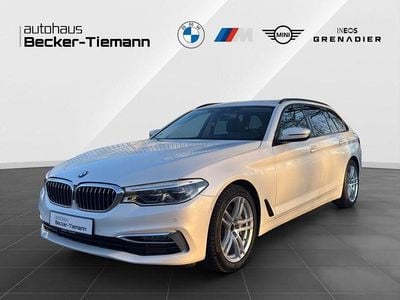 Gebraucht BMW 530 Sport Line 252 PS (185 kW) 2020 Mineralweiß Kombi