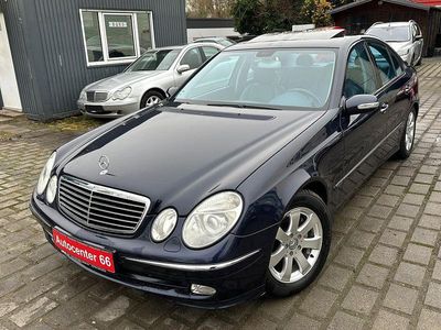 Gebraucht Mercedes E240 Avantgarde 177 PS (130 kW) 2002 Blau Limousine