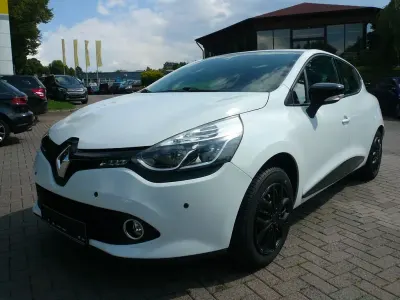 Gebraucht Renault Clio IV Dynamique 90 PS (66 kW) 2015 Weiß Limousine