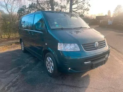 Gebraucht VW Multivan 196 PS (144 kW) 2004 Grün Van / Kleinbus