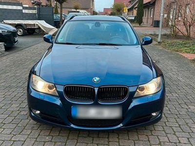Usata BMW 525 218 CV (160 kW) 2010 Blu Station wagon
