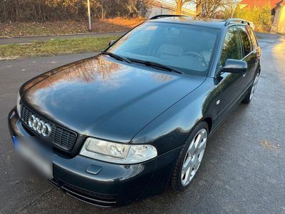 Grau Gebraucht 1999 Audi S4 Sport Kombi | 20.000 €
