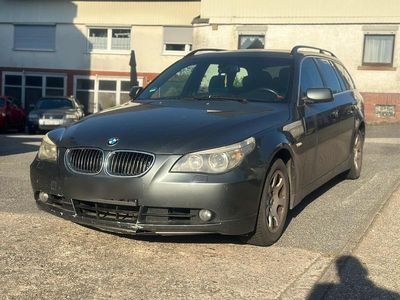 BMW 525
