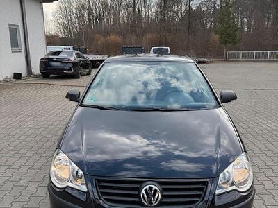Gebraucht VW Polo 65 PS (47 kW) 2009 Schwarz Kleinwagen