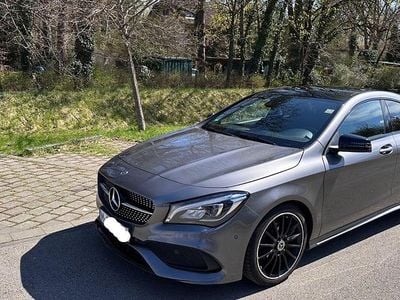 Usata Mercedes CLA200 AMG line 156 CV (114 kW) 2018 Grigio Coupé