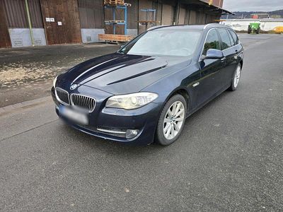 Second-hand BMW 530 Sport Line 258 CP (189 kW) 2012 Albastru Break