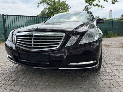 Mercedes E220