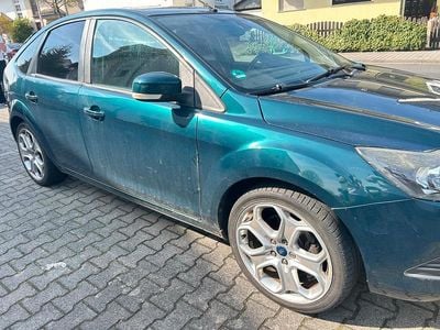 Begagnad Ford Focus 140 HK (102 kW) 2008 Grön Sedan