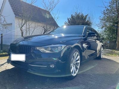 Gebraucht BMW 330 Sport Line 258 PS (189 kW) 2017 Schwarz Kombi