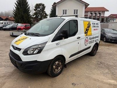 Weiß Gebraucht 2015 Ford Transit Custom Van / Kleinbus | 4.350 € (Fairer Preis)