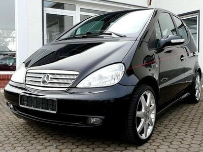 Nachtschwarz uni (696u) Gebraucht 2002 Mercedes A210 Limousine | 4.990 €