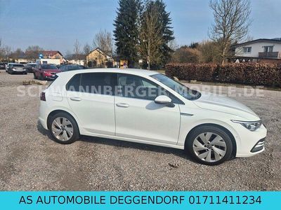Gebraucht VW Golf VII Style 150 PS (110 kW) 2020 Weiß Limousine