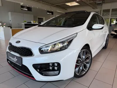 Gebraucht Kia Ceed GT GT 204 PS (150 kW) 2017 Weiß Limousine
