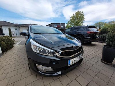 Second-hand Kia ProCeed Edition 7 135 CP (99 kW) 2014 Negru Hatchback