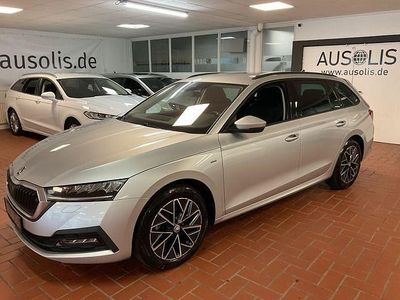 Gebraucht Skoda Octavia Clever 116 PS (85 kW) 2022 Silber Kombi