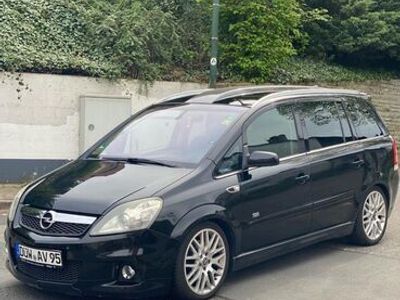 gebraucht Opel Zafira B 1.9 CDTI 150 PS OPC-Line Voll/standheizung