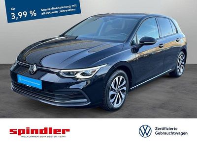 Używany VW Golf VIII Active 150 KM (110 kW) 2023 Sedan/Limuzyna