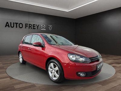 Rot Gebraucht 2010 VW Golf VI Comfortline Kleinwagen | 8.340 € (Teuer)