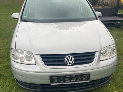 Gebraucht VW Touran 105 PS (77 kW) 2006 Silber Van / Kleinbus
