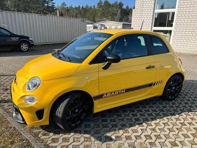 Gebraucht Fiat 500 Abarth 179 PS (131 kW) 2016 Gelb Kleinwagen