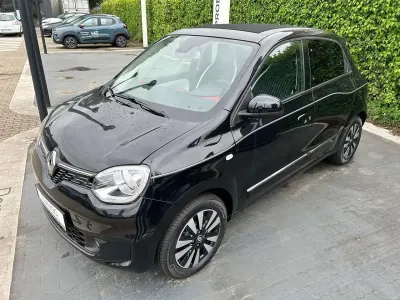 Usata Renault Twingo 60 kW (82 CV) 2024 Nero Utilitaria