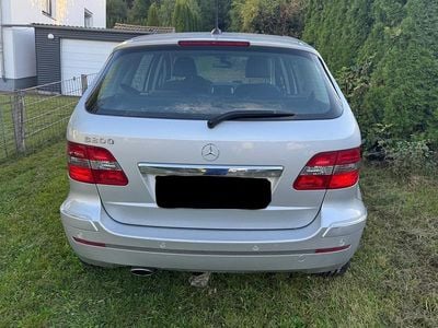 Mercedes B200