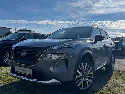 Neu Nissan X-Trail Tekna+ 204 PS (150 kW) 2025 Grau SUV