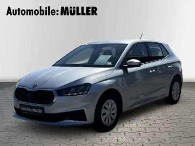 Gebraucht Skoda Fabia Active 65 PS (47 kW) 2023 Silber Kleinwagen