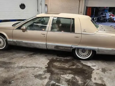 Gebraucht Cadillac Fleetwood 252 PS (185 kW) 1993 Gold Limousine