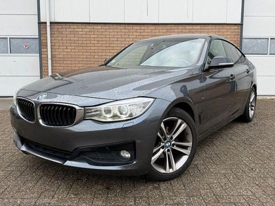 Grau Gebraucht 2014 BMW 318 Gran Turismo M Sport Limousine | 8.850 € (Superpreis)