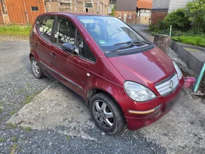 Gebraucht Mercedes A140 82 PS (60 kW) 2001 Rot Kleinwagen