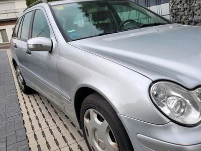 Mercedes C220