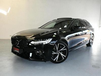 Onyx black metallic (schwarz) Gebraucht 2023 Volvo V90 Plus Kombi | 37.980 € (Guter Preis)