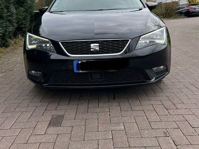 gebraucht Seat Leon style Leder led acc tüv 02/26 AHK