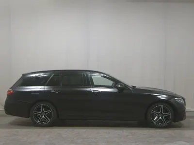 Gebraucht Mercedes E220 AMG line 220 PS (161 kW) 2023 Schwarz Kombi