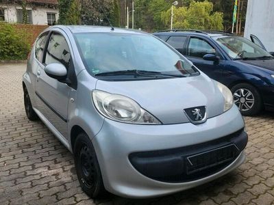 gebraucht Peugeot 107 wenig Kilometer sehr Sparsam