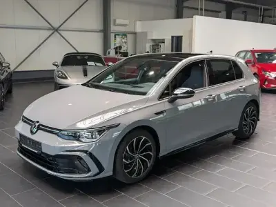 Gebraucht VW Golf VIII R-line 190 PS (139 kW) 2022 Grau Limousine