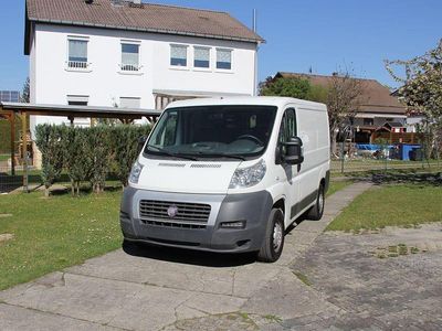 Second-hand Fiat Ducato 101 CP (74 kW) 2011 Alb Van