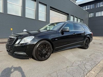 Gebraucht Mercedes E350 Avantgarde 265 PS (194 kW) 2010 Schwarz Kombi