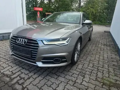Używany Audi A6 S-Line 218 KM (160 kW) 2015 Beżowy Sedan/Limuzyna