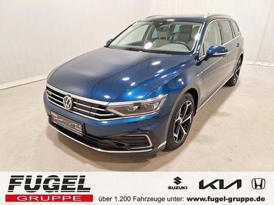 Gebraucht VW Passat GTE 218 PS (160 kW) 2020 Aquamarinblau metallic Kombi